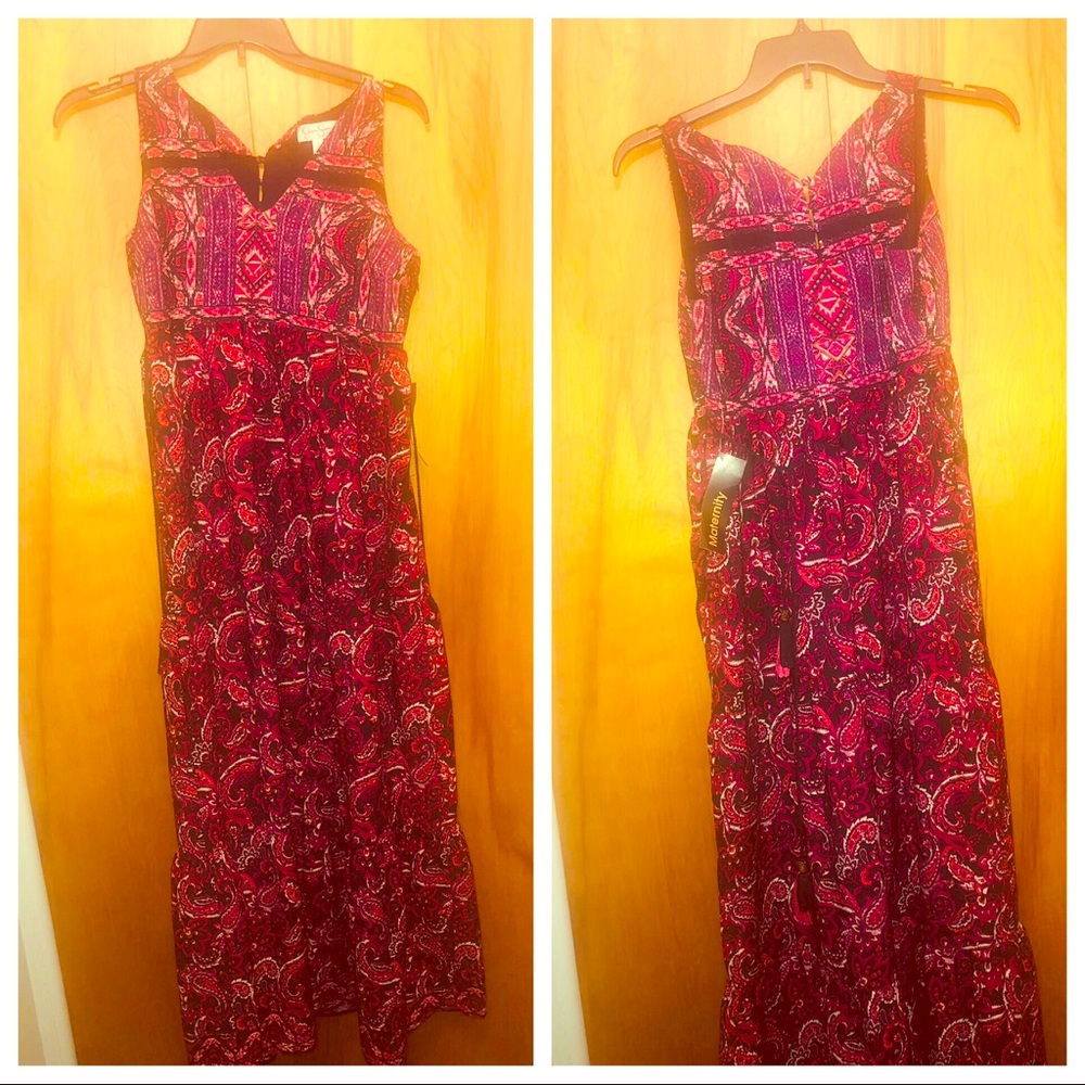 Jessica Simpson Maternity Maxi Dress